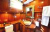 Lycian Queen Yacht, Bathroom.